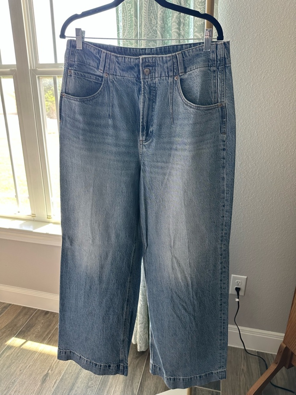 pistola High-Rise Wide-Leg Jeans in Faded Blue